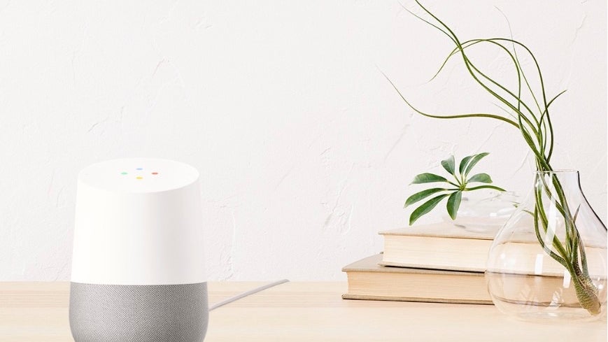 Google Home soll Wohnzimmer erobern: Der Alexa-Konkurrent im Test