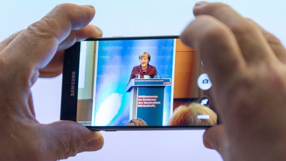 Das Arbeitszeitgesetz passt nicht zur digitalisierten Wirtschaft. (Foto: dpa) Wirtschaftsweise fordern Ende des 8-Stunden-Tages