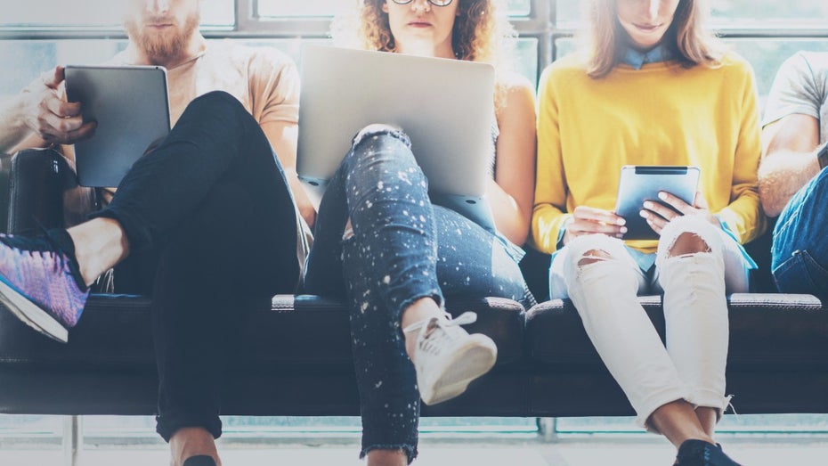 (Foto: Shutterstock) Internet-Nutzung: Deutsche sind täglich 149 Minuten online