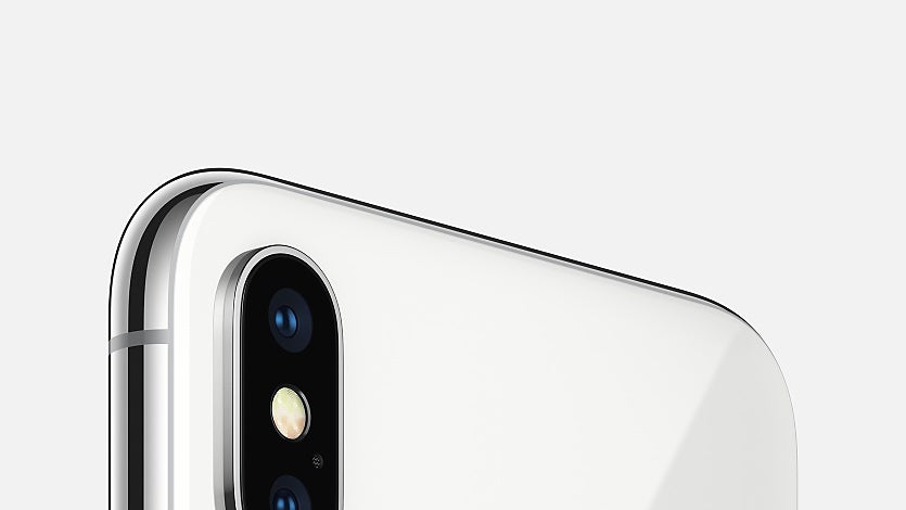 Das iPhone X – Glas soweit das Auge reicht. (Bild: Apple)