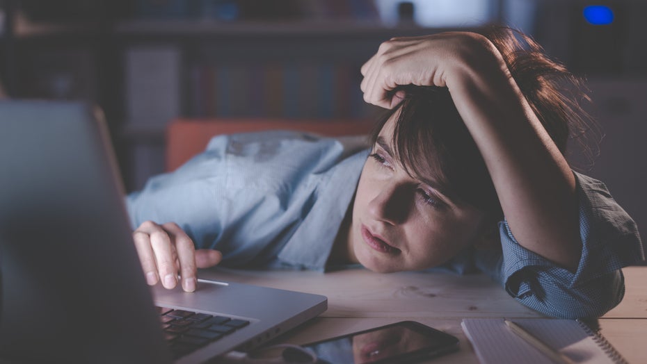 Bist du ein Workaholic? So bekommst du die Arbeitssucht in den Griff Bist du ein Workaholic? So bekommst du die Arbeitssucht in den Griff