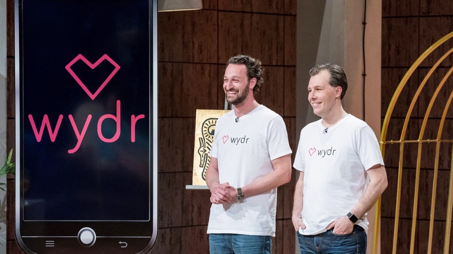 Kunstwerke per Wisch: Wydr will das „Tinder für Kunst“ werden Kunstwerke per Wisch: Wydr will das „Tinder für Kunst“ werden