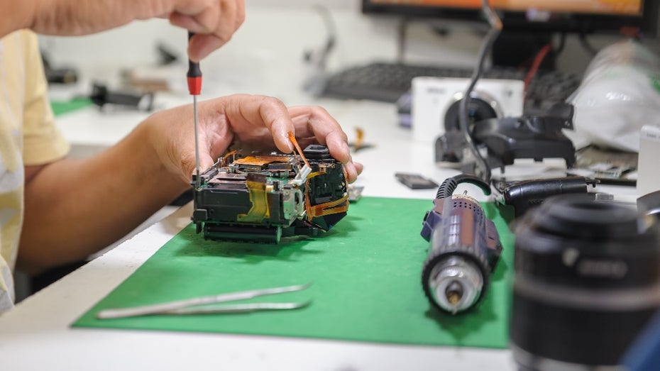 Retrofitting: So werden analoge Maschinen digital Retrofitting: So werden analoge Maschinen digital