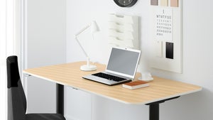 Pimp my desk: Open-Source-Controller bringt Ikea-Schreibtisch neue Tricks bei