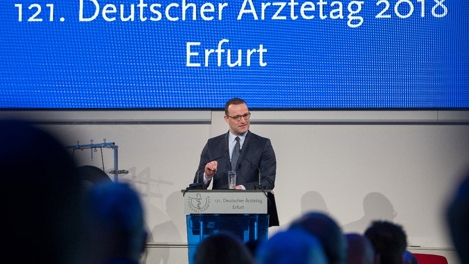 Digitaler Doktor: Ärztetag ermöglicht Telemedizin Digitaler Doktor: Ärztetag ermöglicht Telemedizin