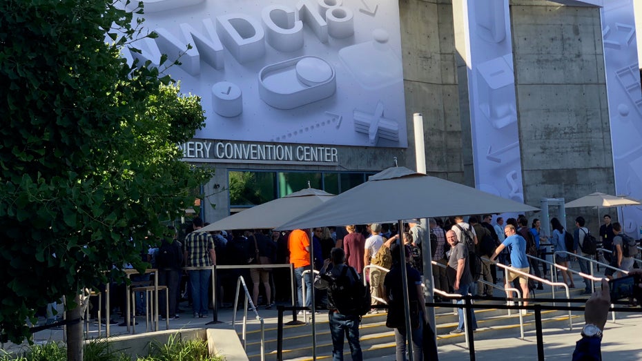 Apple-Event zur WWDC 2018: So verfolgt ihr die Keynote im Livestream oder per -Ticker Apple-Event zur WWDC 2018: So verfolgt ihr die Keynote im Livestream oder per -Ticker