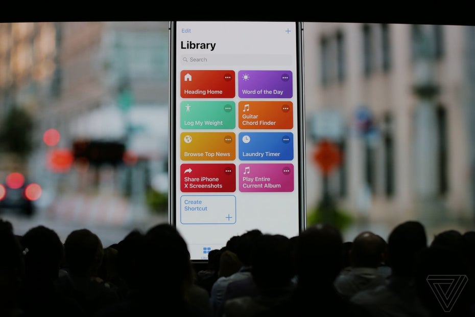 iOS 12: Siri-Shortcuts erinnert mit seiner Drag-und-Drop-Funktion ein wenig an den Automator von macOS. (Screenshot: The Verge)