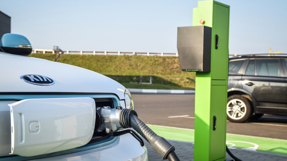 Umfrage vor der IAA: E-Autos und autonomes Fahren haben es in Deutschland schwer Umfrage vor der IAA: E-Autos und autonomes Fahren haben es in Deutschland schwer