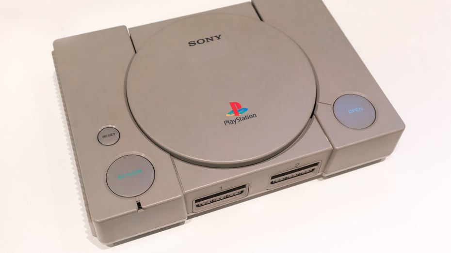 Sony kopiert das Erfolgsmodell von Nintendo – mit der Mini-Playstation Sony kopiert das Erfolgsmodell von Nintendo – mit der Mini-Playstation