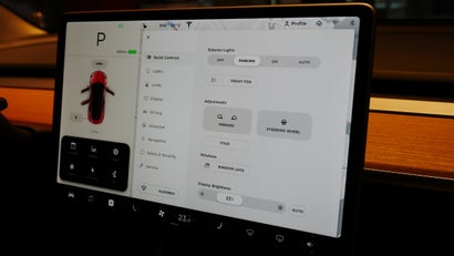 Schaltzentrale: Das Display Tesla Model 3. (Foto: t3n.de)