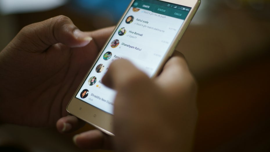 Whatsapp. (Foto: Rahul Ramachandram/Shutterstock) Whatsapp: Messenger erhält endlich Dark Mode und neue Suchfunktion