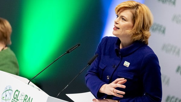 Hätte Julia Klöckner ihr Nestlé-Video als Werbung kennzeichnen müssen? (Foto: Christoph Soeder/dpa) Julia Klöckner und Nestlé: War das Video Schleichwerbung?