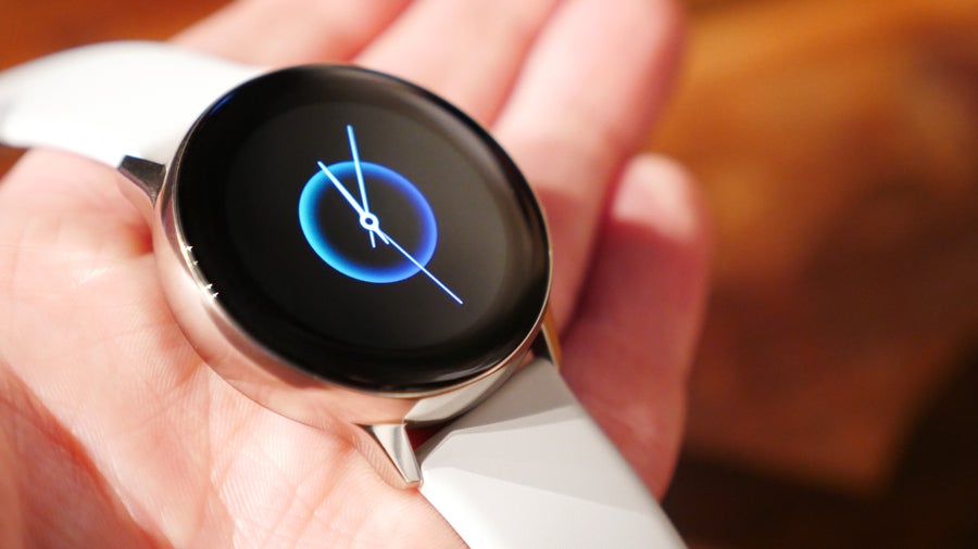 Kabellos aufladbar per Galaxy S10: Samsung kündigt Watch Active und Buds an