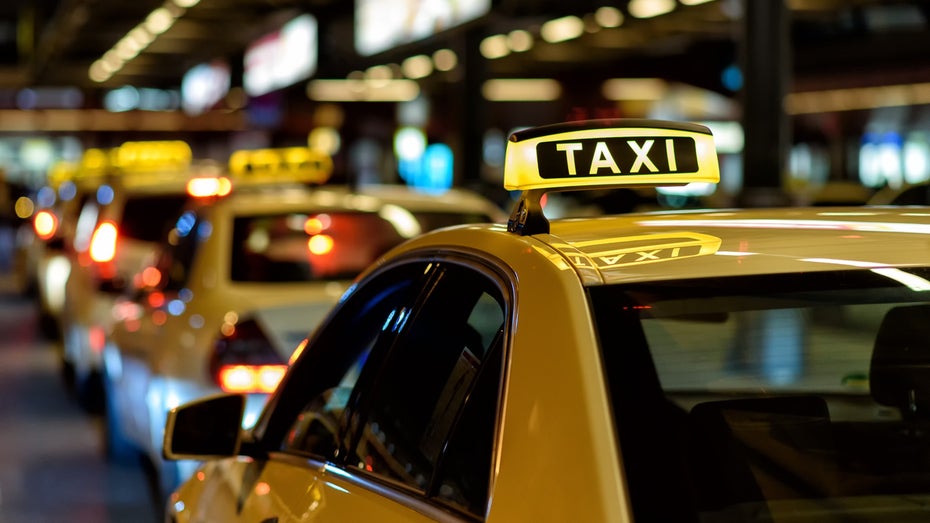 (Foto: Cameris / Shutterstock) Gegen Uber und Freenow: Taxibranche will Auflagen für Konkurrenz und fordert Vorbestellfrist