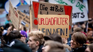 Urheberrechtsreform und Upload-Filter: Regierung fragt, Solmecke antwortet