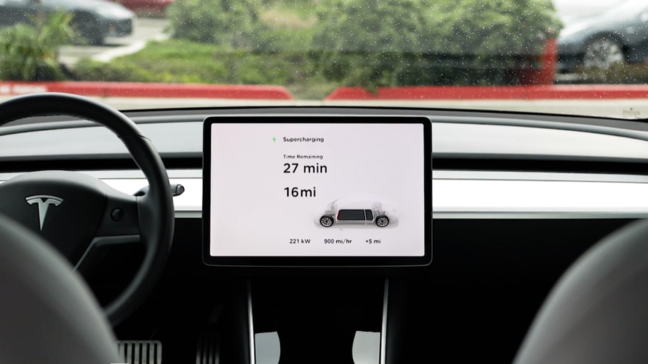Teslas neue Supercharger sollen Ladezeit um die Hälfte verkürzen