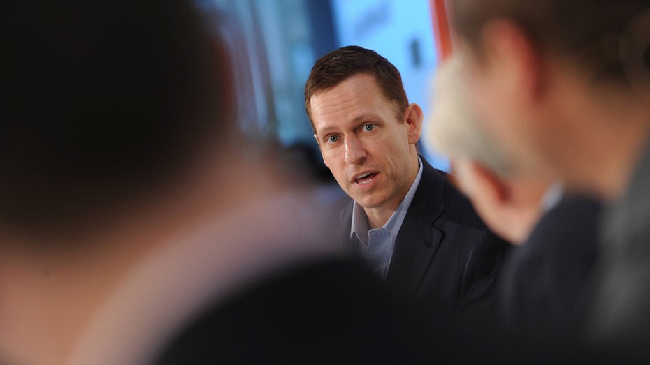 Peter Thiel schwingt die nächste Verbalkeule gegen das Silicon Valley Peter Thiel schwingt die nächste Verbalkeule gegen das Silicon Valley