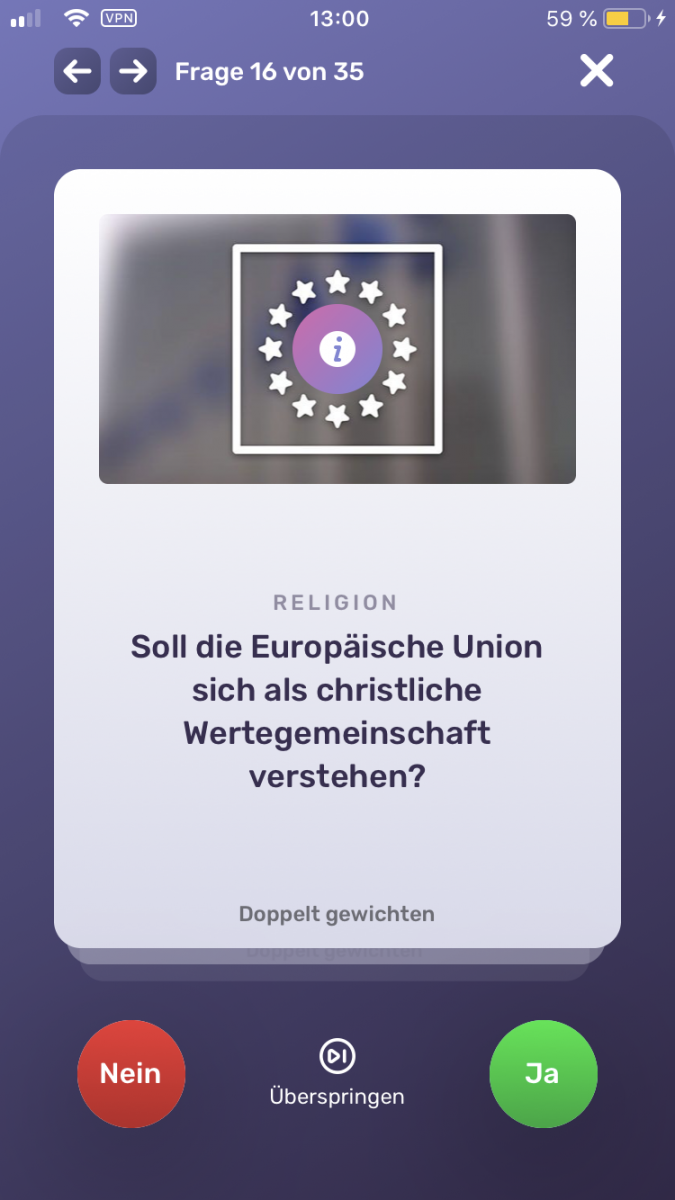 Wahlswiper: Nach dem Tinder-Prinzip können Nutzer nach rechts wischen, um eine Frage mit „Ja“ zu beantworten und für ein „Nein“ nach links wischen. (Screenshot: t3n)