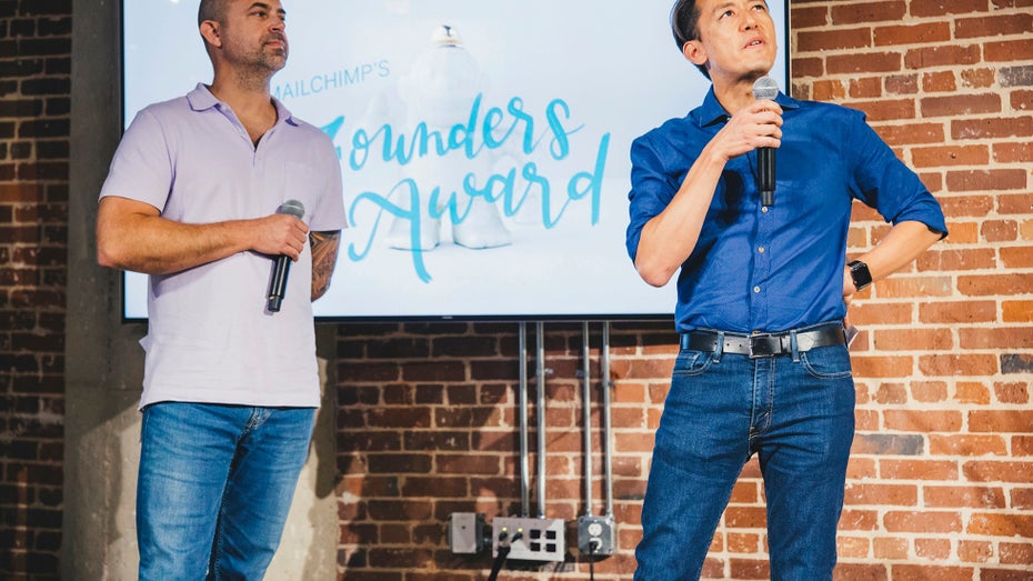 Mailchimp-Gründer Ben Chestnut (rechts) und Dan Kurzius. (Bild: Mailchimp) Mehr als nur ein E-Mail-Dienst: Mailchimp will zur Full-Marketing-Plattform werden