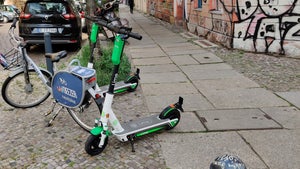 Europäische Städte setzen E-Scootern neue Grenzen