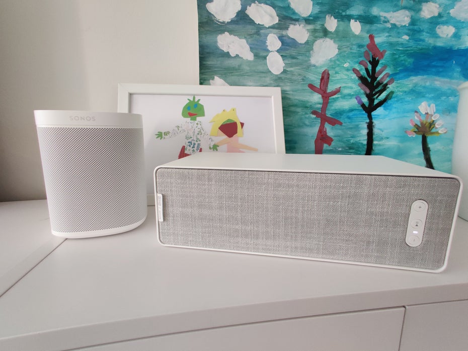 Ikea Symfonisk neben dem Sonos One. (Foto: t3n)