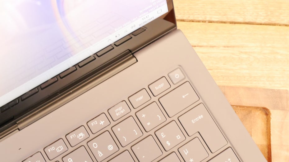 Samsung Galaxy Book S – im Powerbutton befindet sich der Fingerabdrucksensor. (Foto: t3n)