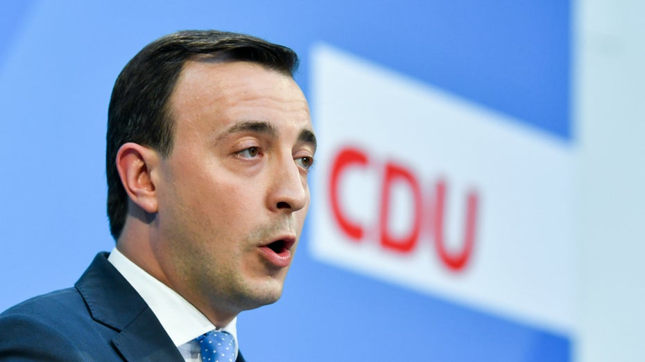 Paul Ziemiak in der ARD: „Berlin ist ein Failed State.“ (Foto: dpa) Berlin ein Failed State? Warum sich CDU-Generalsekretär Paul Ziemiak lächerlich macht