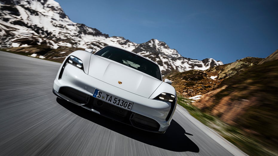Langstrecke bei Elektroautos: Porsche Taycan schneidet am besten ab