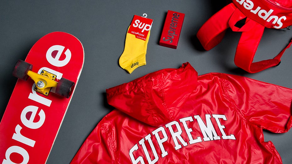 Die limitierten Produkte von Supreme sind häufig gleich nach ihrem Release von Bots abgegriffen und finden sich dann auf Ebay und Co. deutlich teurer wieder (Foto: Shutterstock). E-Commerce: Bösartige Bots machen 20 Prozent des Traffics aus
