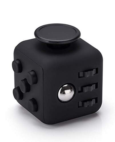 Schwarzer Fidget Cube mit Knöpfen, Rädchen und anderen Fummel-Elementen.