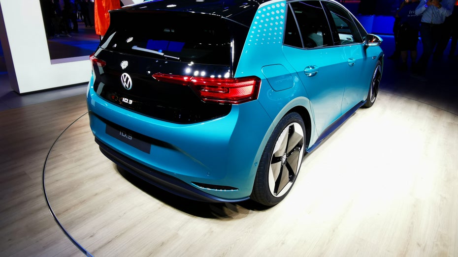 VW startet Auslieferung des ID.3 – E-Reihe soll Konzern verändern VW startet Auslieferung des ID.3 – E-Reihe soll Konzern verändern