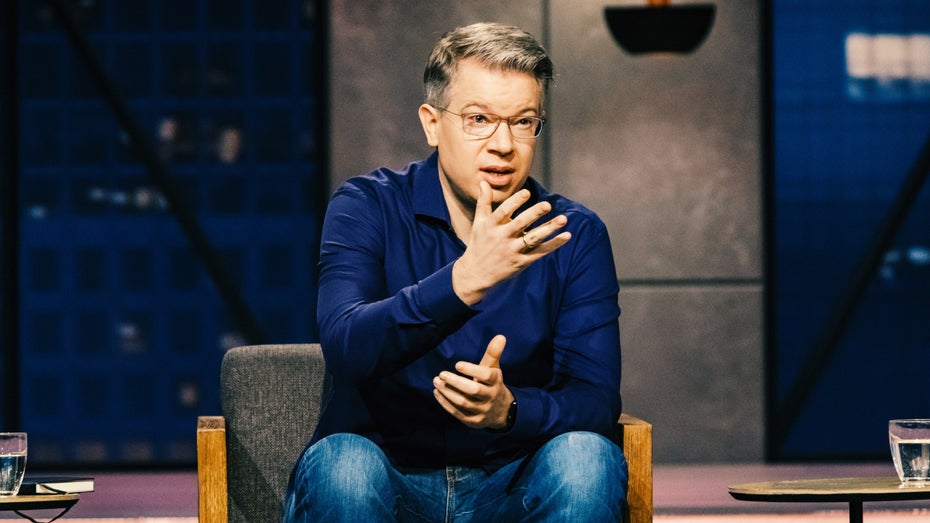 Frank Thelen investiert in Smartlane: „Den Logistik-Bereich habe ich zu spät auf dem Schirm gehabt.“ (Foto: TVNOW / Bernd-Michael Maurer) Smartlane: Dieses Münchner Startup soll die Logistikwirtschaft digitalisieren