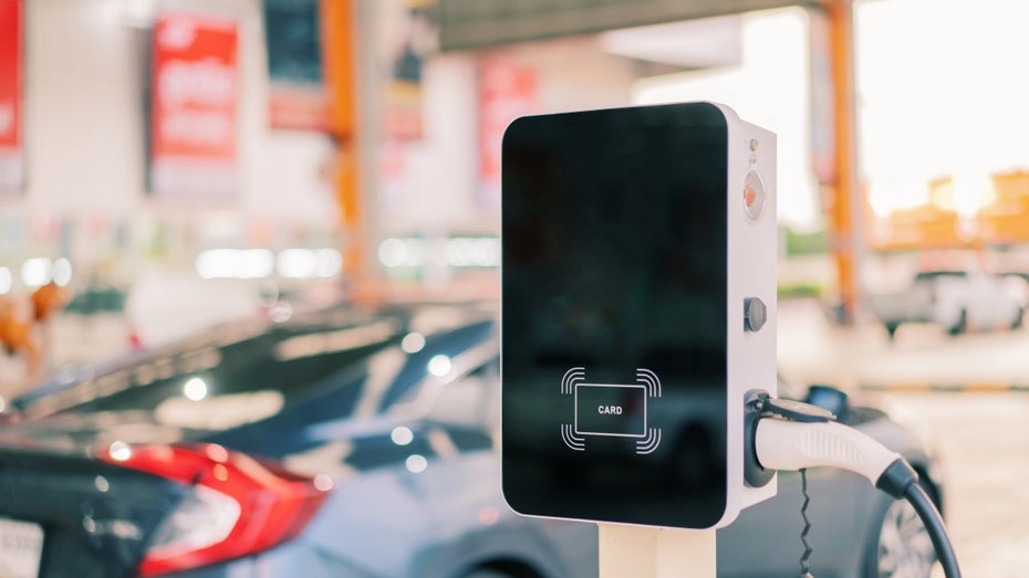 Ausbau von E-Auto-Ladenetz: Bundestag beschließt neue Vorschriften Ausbau von E-Auto-Ladenetz: Bundestag beschließt neue Vorschriften