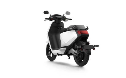 Der neue Niu-E-Scooter M-Qi-GT