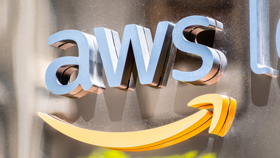 Datenpanne bei Amazon: AWS-Mitarbeiter stellte sensible Daten auf Github