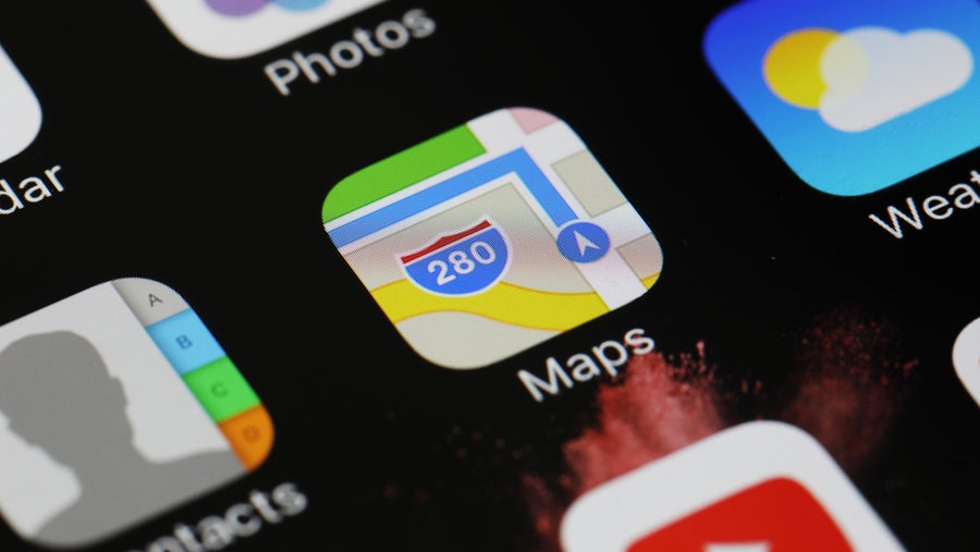 iOS 18.4: So ersetzt du Apple Maps durch Google Maps als Standard-App für die Navigation