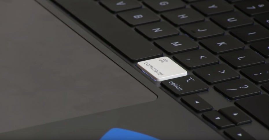 Macbook Pro 16 mit alter Taste des Magic Keyboards. (Screenshot: iFixit)