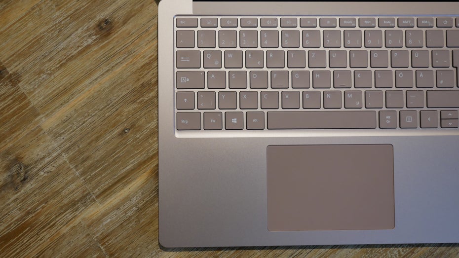 Das Keyboard und Trackpad des Surface Laptop 3 sind top. (Foto: t3n)