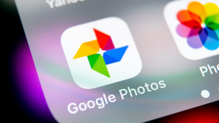 Google Fotos testet KI-gestütztes Abo-Modell für gedruckte Fotos