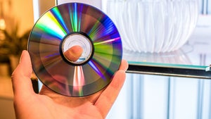 Warum Philips jetzt 3D-gedruckte Leuchten aus CDs anbietet
