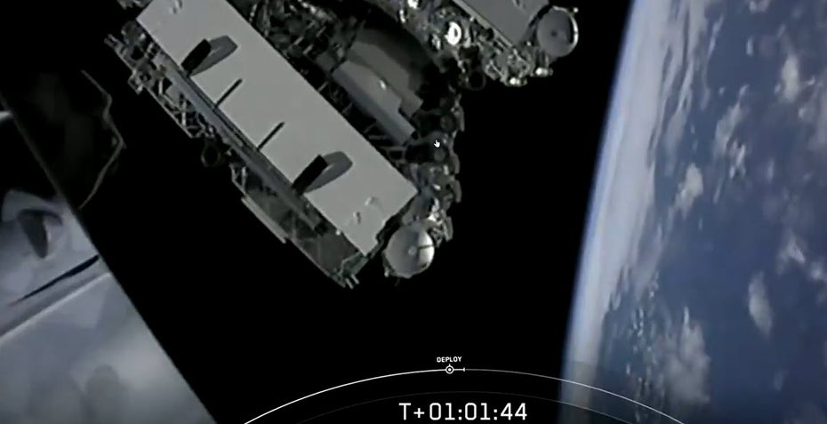 Starlink-Satelliten werden in den Orbit entlassen. (Screenshot: t3n)