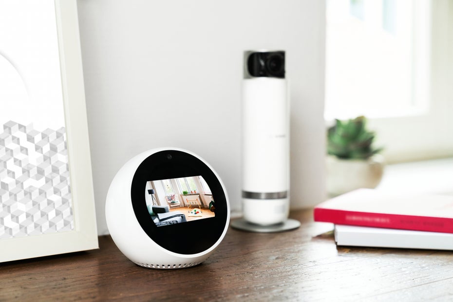 Bosch Smart Home 360 Kamera mit Amazon Echo Spot