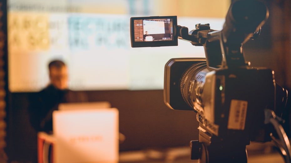 13 Tipps für eine erfolgreiche Online-Konferenz 13 Tipps für eine erfolgreiche Online-Konferenz
