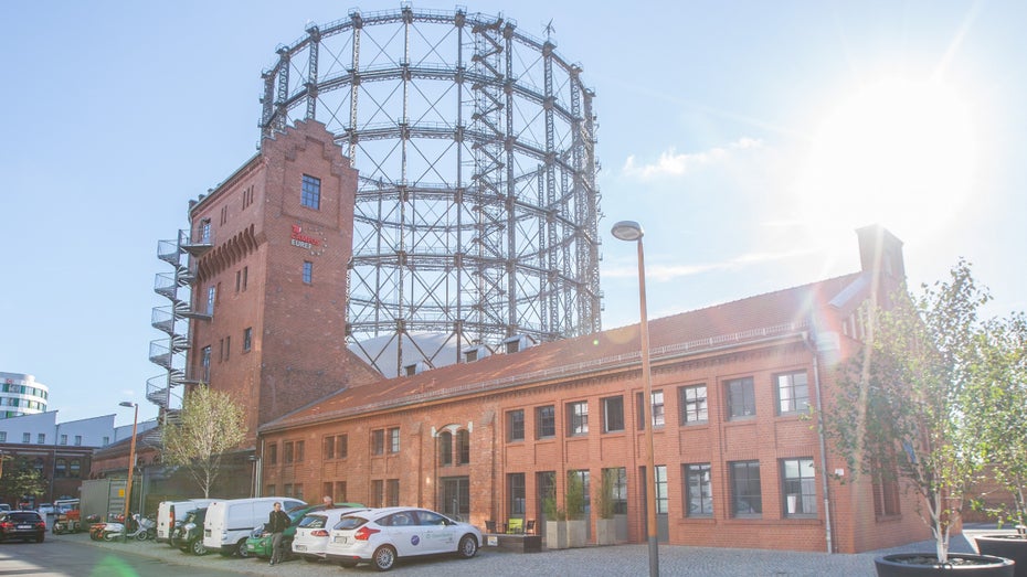 Teslas Entwicklungszentrum zieht in Gasometer am Berliner Euref-Campus