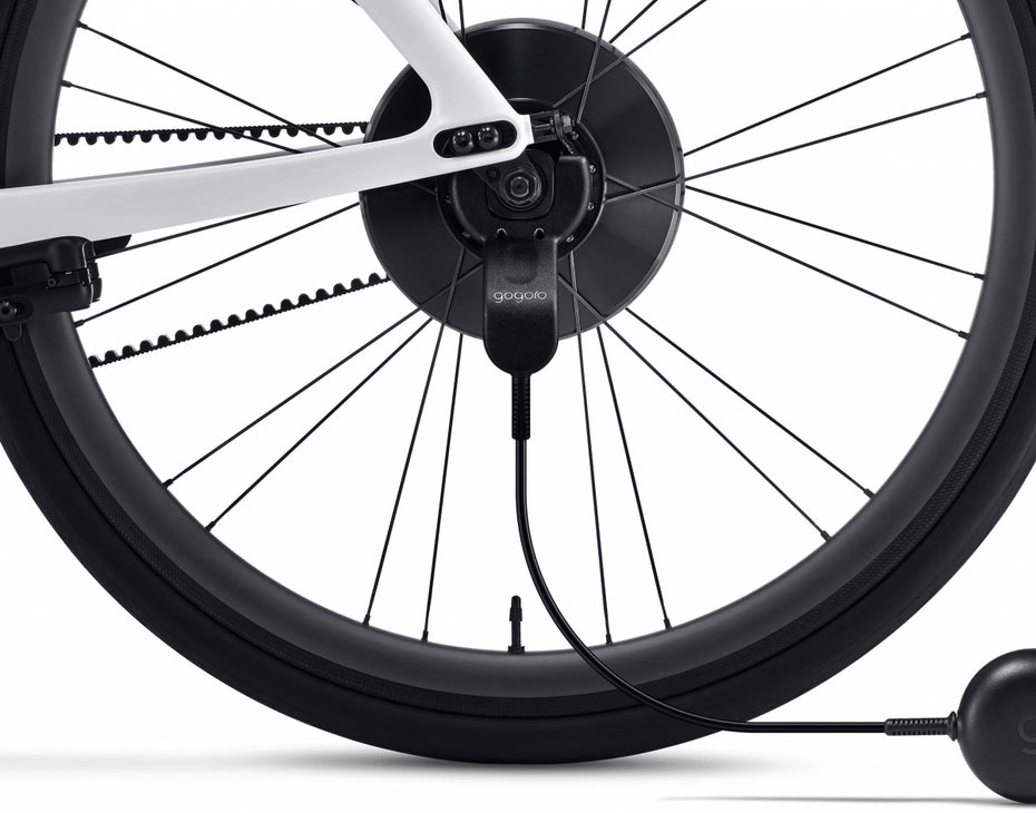 Eeyo 1 und 1s: Das Aufladen erfolgt per Anschluss am Smartwheel