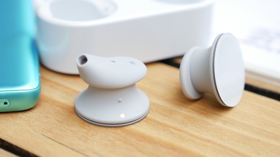 Surface Earbuds im Test: Teurer Spaß mit Luft nach oben