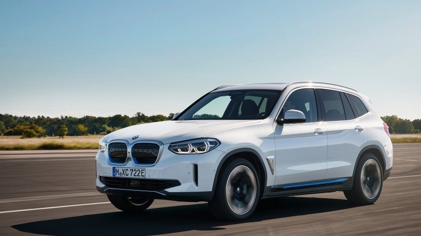 SUV: BMW zeigt erstmals vollelektrischen iX3