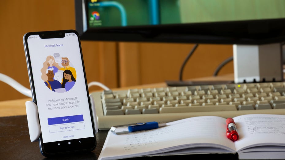 Microsoft und Google wollen Arbeitssuchende fit machen für digitale Jobs Microsoft und Google wollen Arbeitssuchende fit machen für digitale Jobs