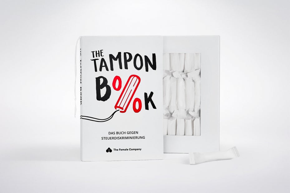 Mit dem "Tampon Book" haben sich Claus und Stadelmaier für eine Mehrwertsteuersenkung eingesetzt. Mit Erfolg! (Foto: The Female Company)