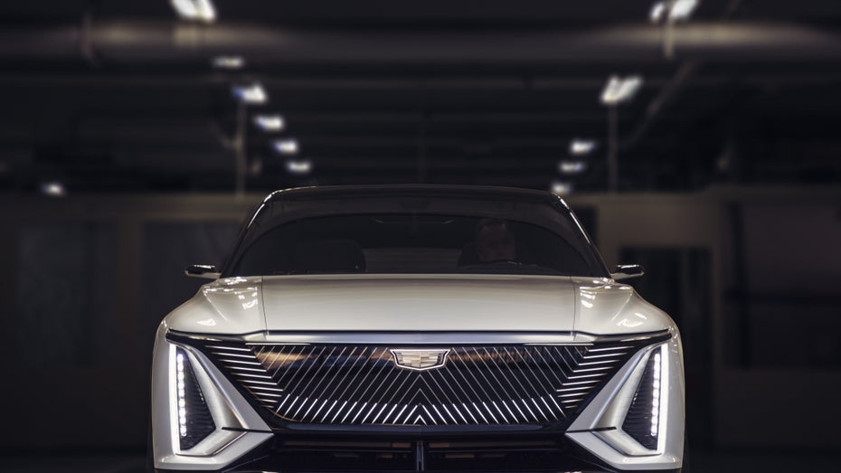 480 km Reichweite und 33-Zoll-Display – das ist GMs E-SUV Cadillac Lyriq